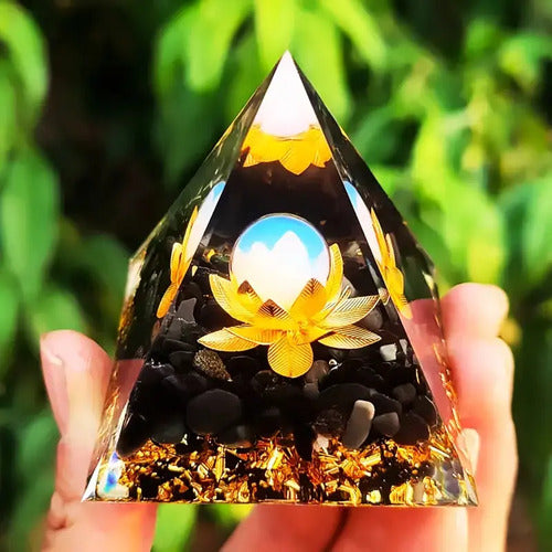 Pirámide Orgon Generador Energía Orgonita Meditacion Chakra Gris Oscuro